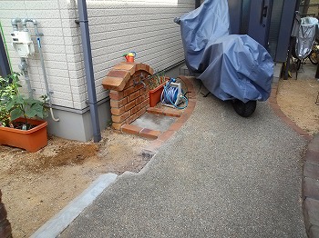 玄関門柱の解体